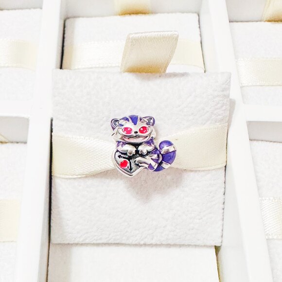 925 Sterling Silver Alice In Wonderland Cheshire Cat Charm With Heart Watch - Picture 1 of 8